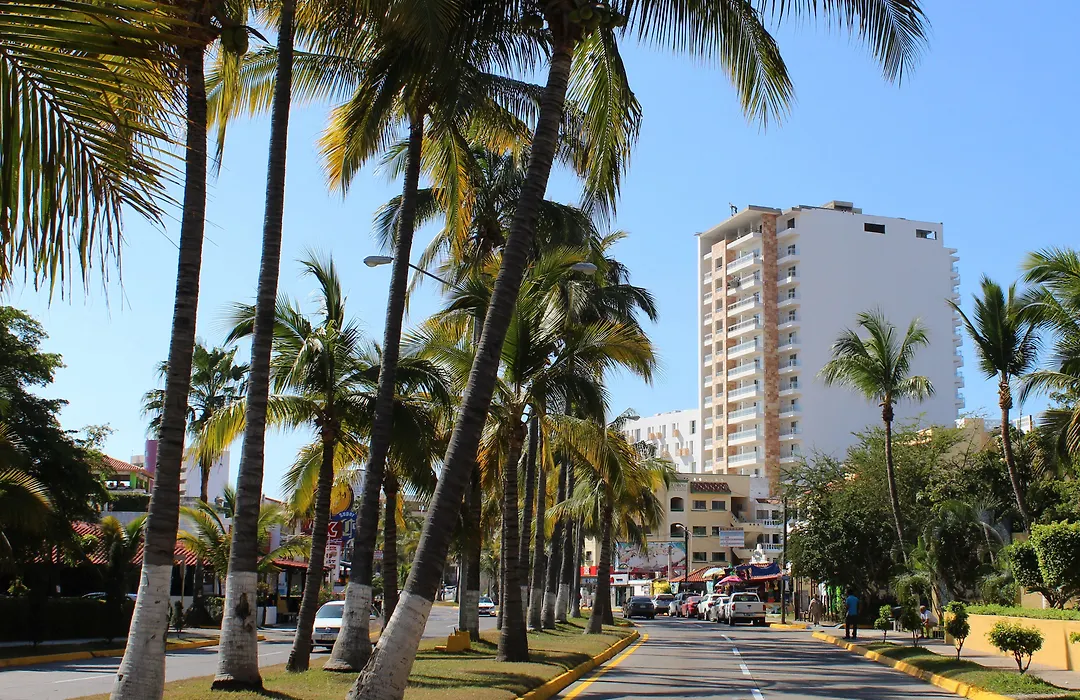 Pacific Palace Beach Tower Hotel-1